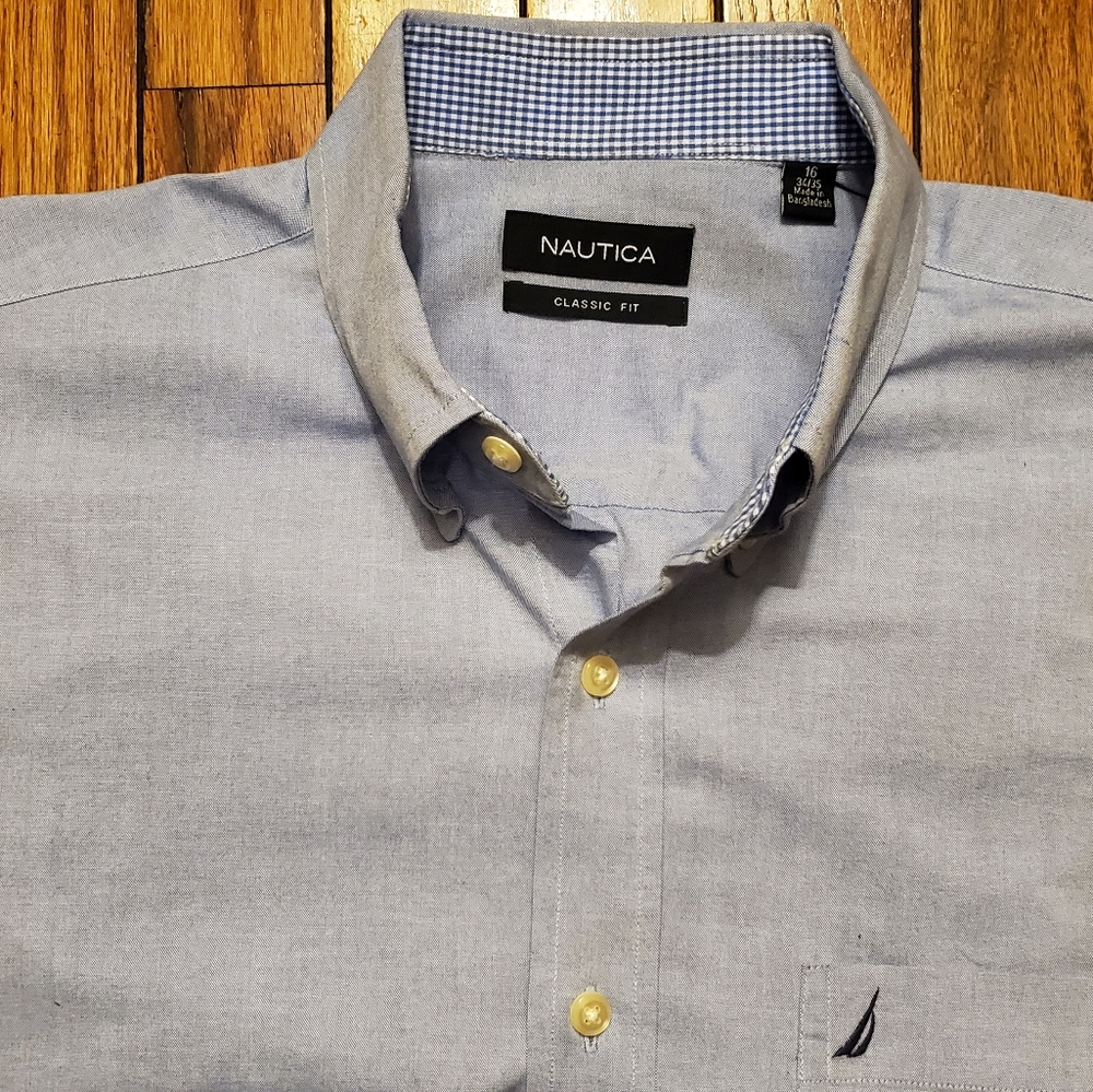 Nautica button up long sleeve dress shirt